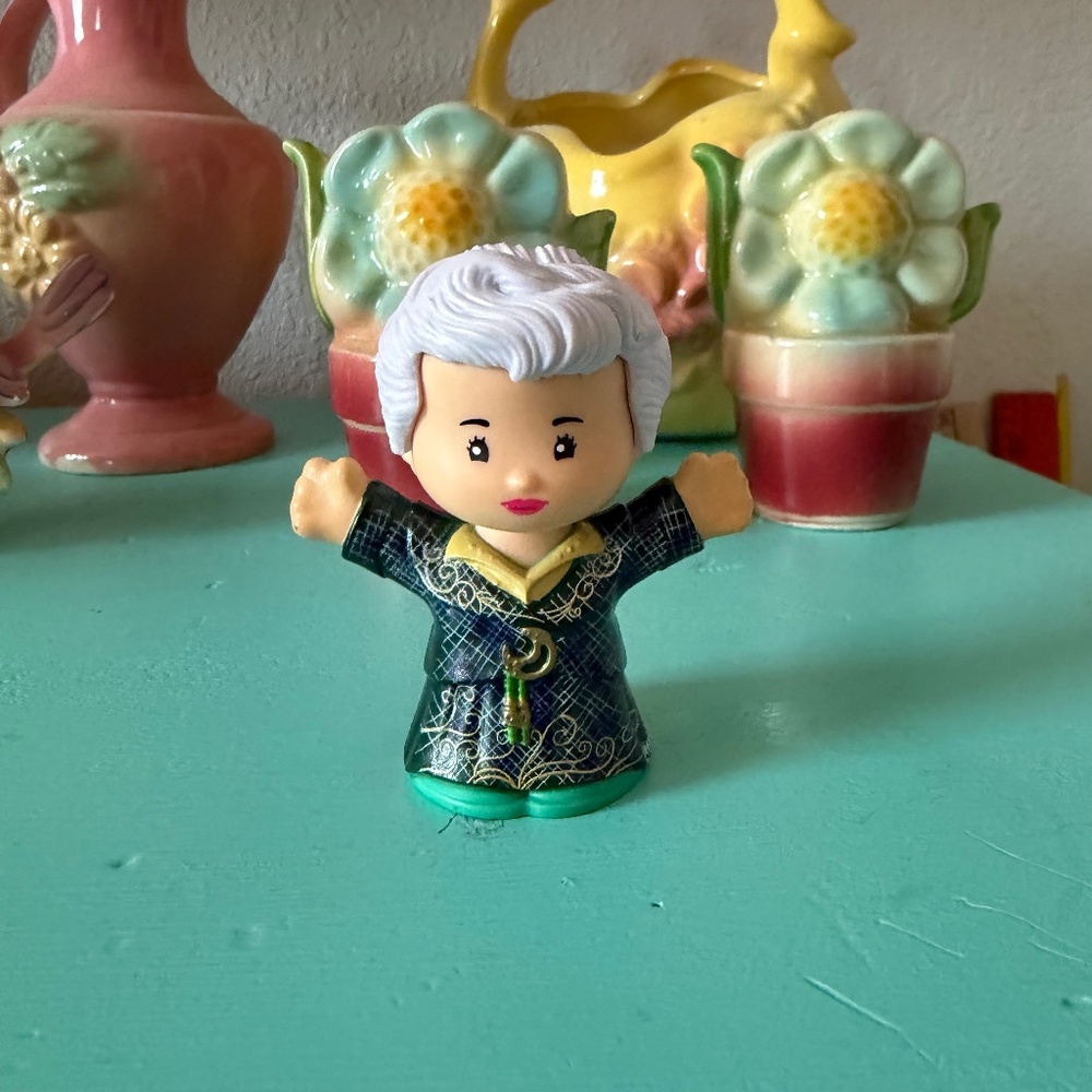 Fisher Price Little People Wicked Madame Morrible Figure